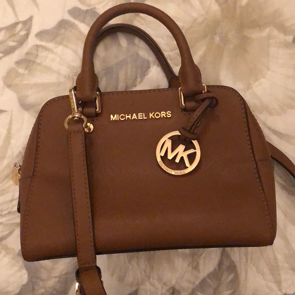 Michael Kors Crossbody Bag